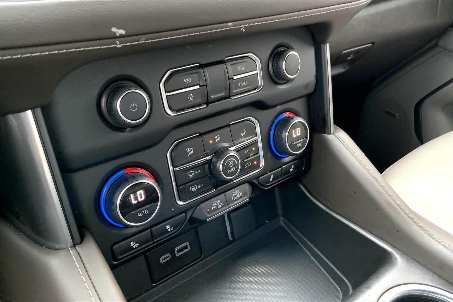 Used 2023 Midnight Blue Metallic Chevrolet Z71 image 34