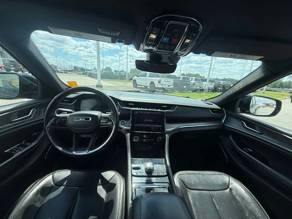 Used 2021 Black Jeep Overland image 9