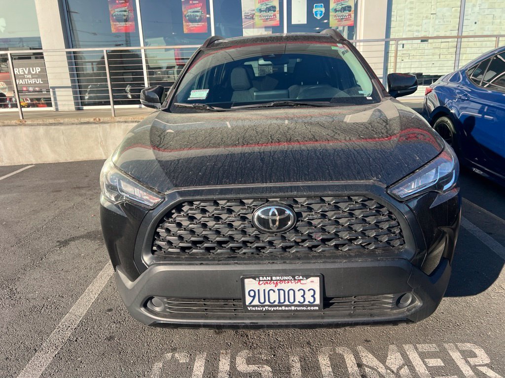 Certified Used 2022 Black Toyota LE image 15