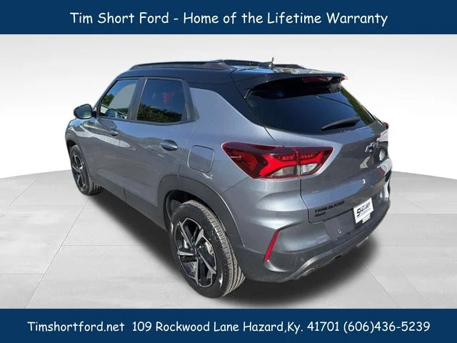 Used 2022 Gray Chevrolet RS image 8