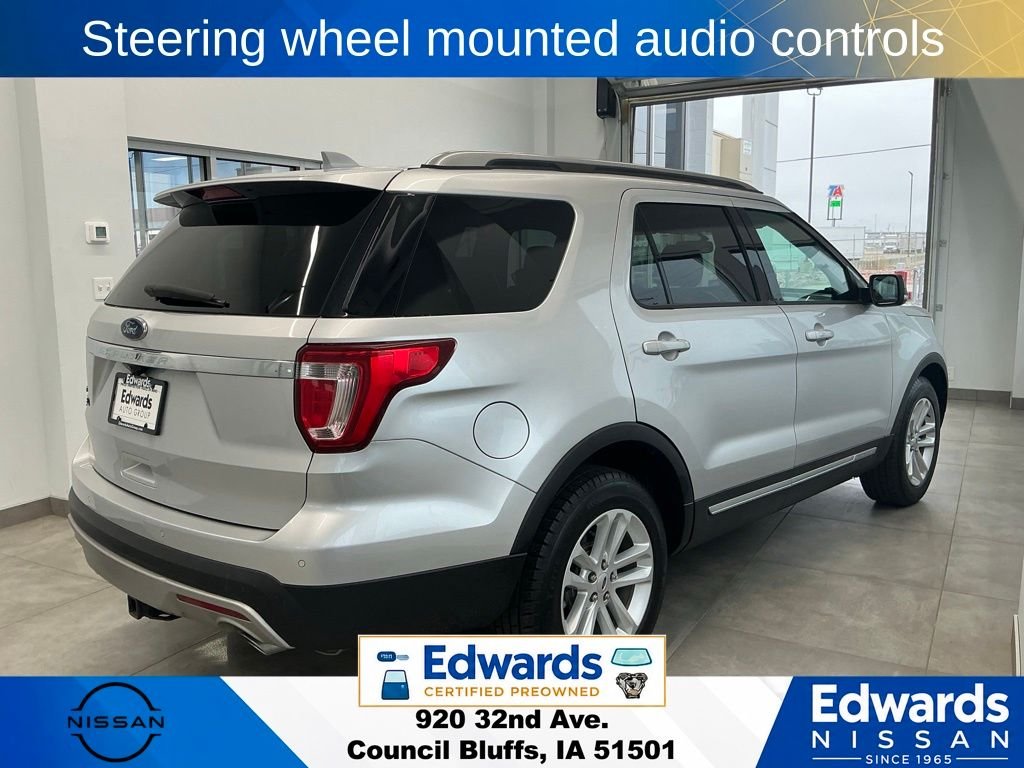 Used 2017 Silver Ford XLT image 11