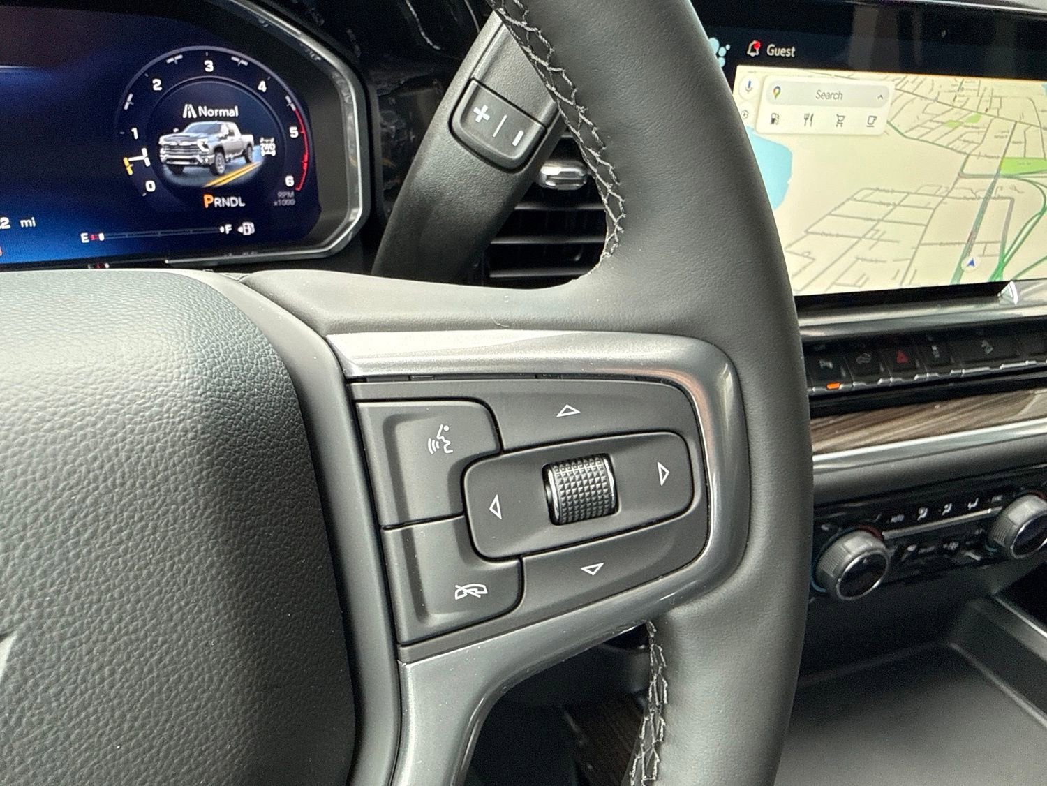 New 2026 Sterling Gray Metallic Chevrolet LT Trail Boss with Safety - Leather - Convenience I & II - Heat - Remote Start - Plow Prep - Z71 Off-Road image 28