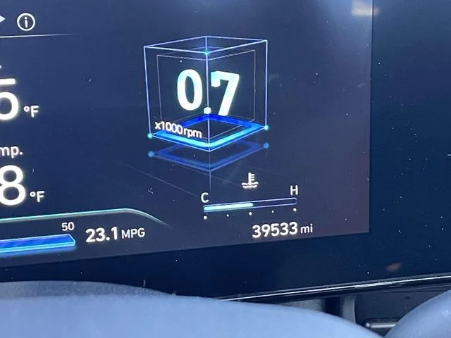 Certified Used 2025 Blue Hyundai Base image 20