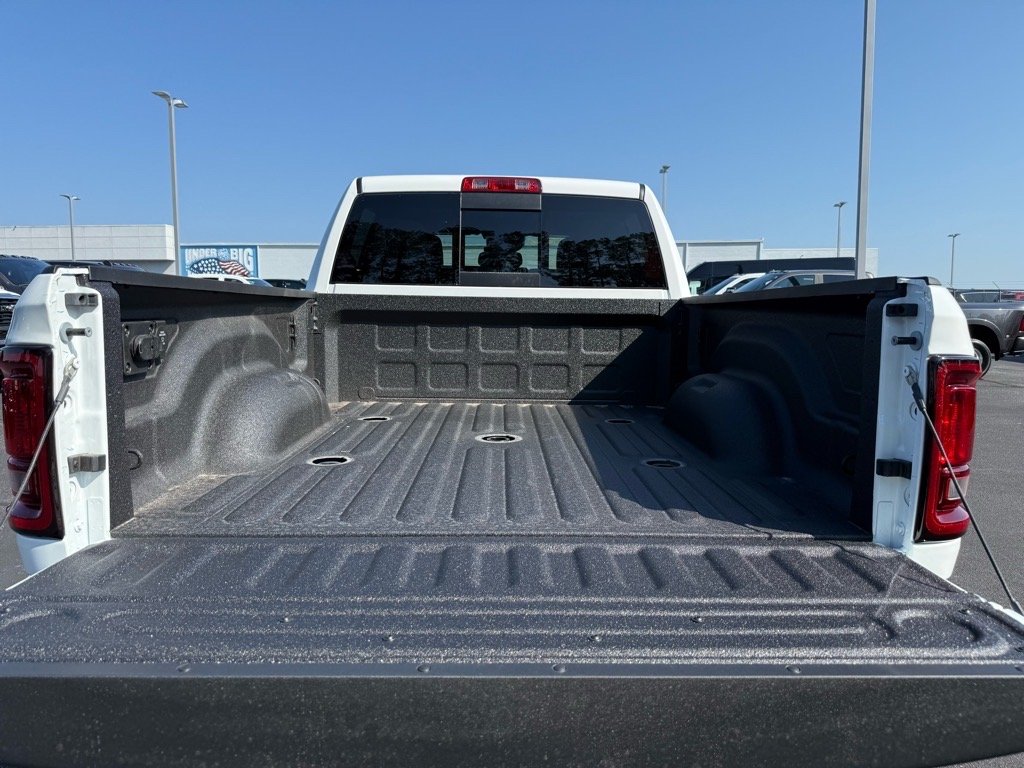 New 2025 Bright White Clear-Coat Exterior Paint RAM Tradesman Crew Cab 4x4 6