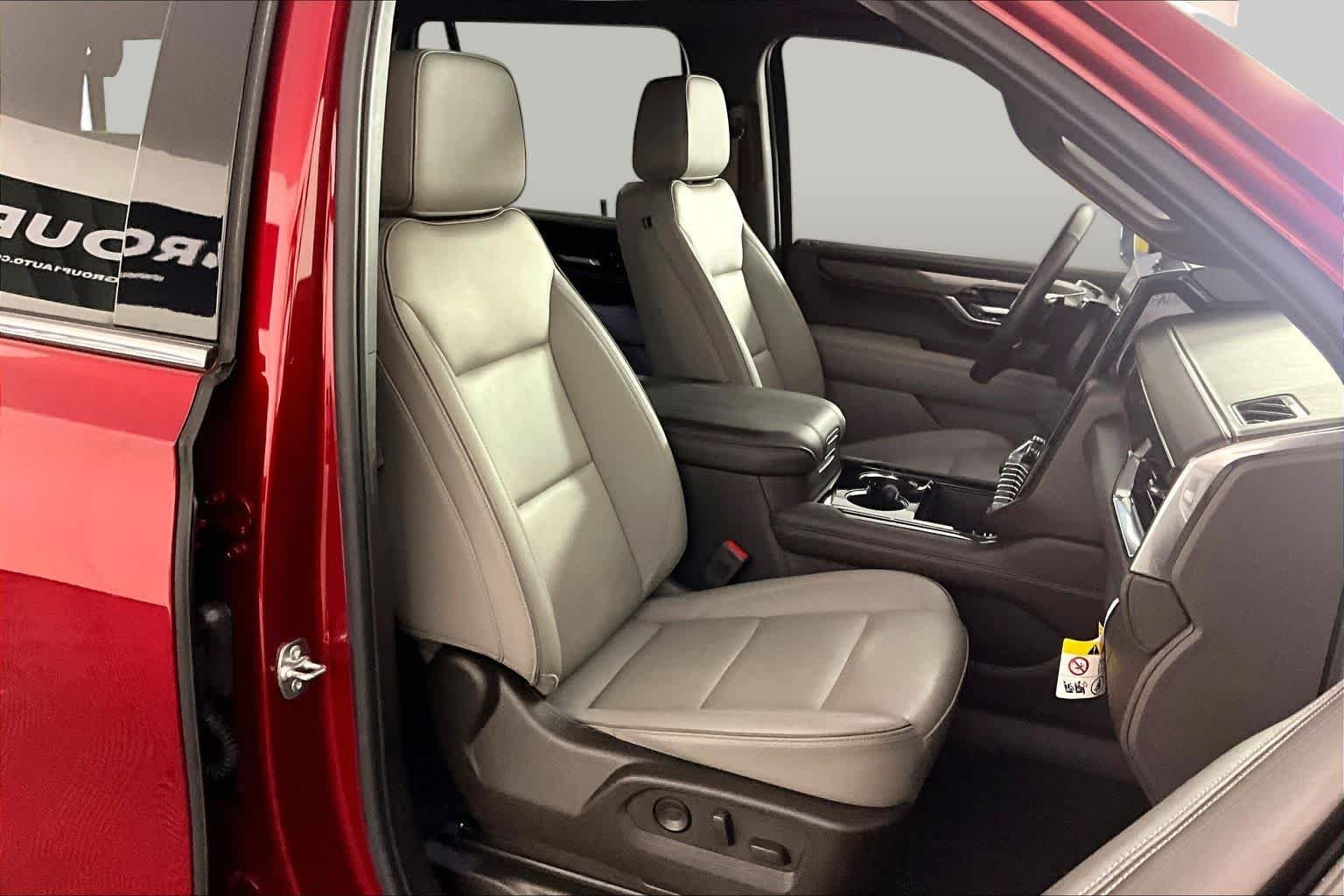 Certified Used 2025 Volcanic Red Tintcoat GMC Elevation image 9