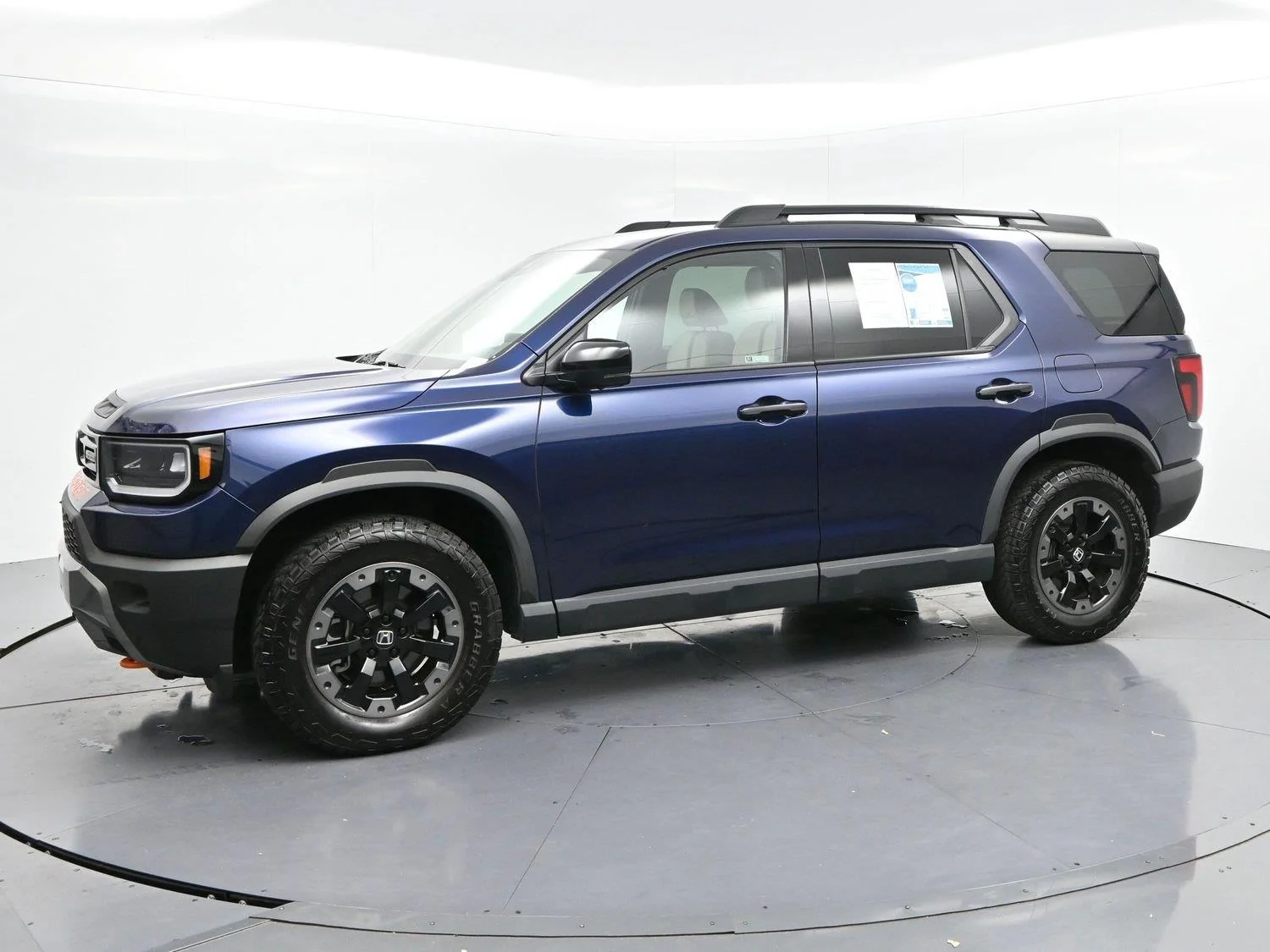 Used 2026 Obsidian Blue Pearl Honda TrailSport Elite image 3