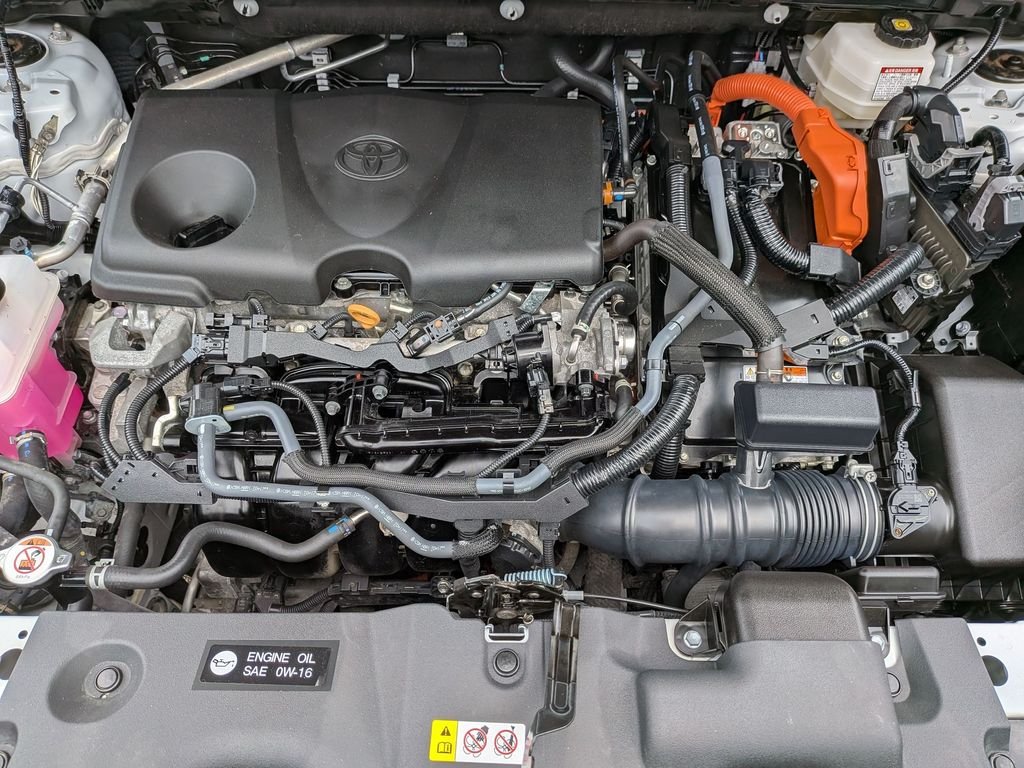 Used 2023 Beige Toyota XLE Premium image 34