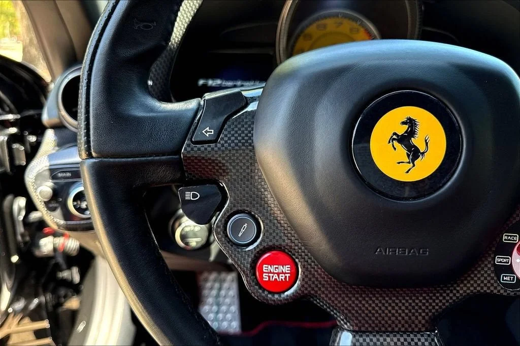 Used 2014 Nero Daytona Ferrari Berlinetta image 11