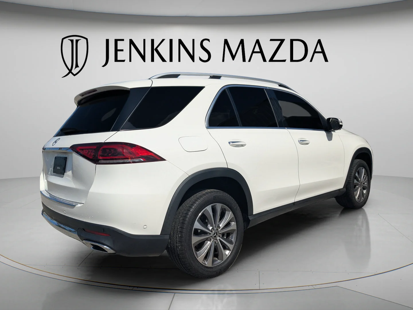 Used 2022 White Mercedes-Benz GLE 350 image 7