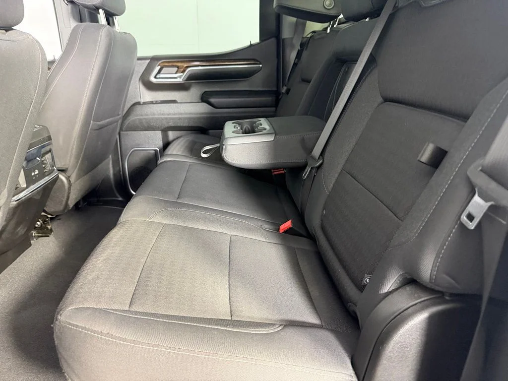 Certified Used 2024 White GMC Elevation image 27