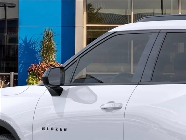 2026 Chevrolet Blazer 2LT - Photo 12