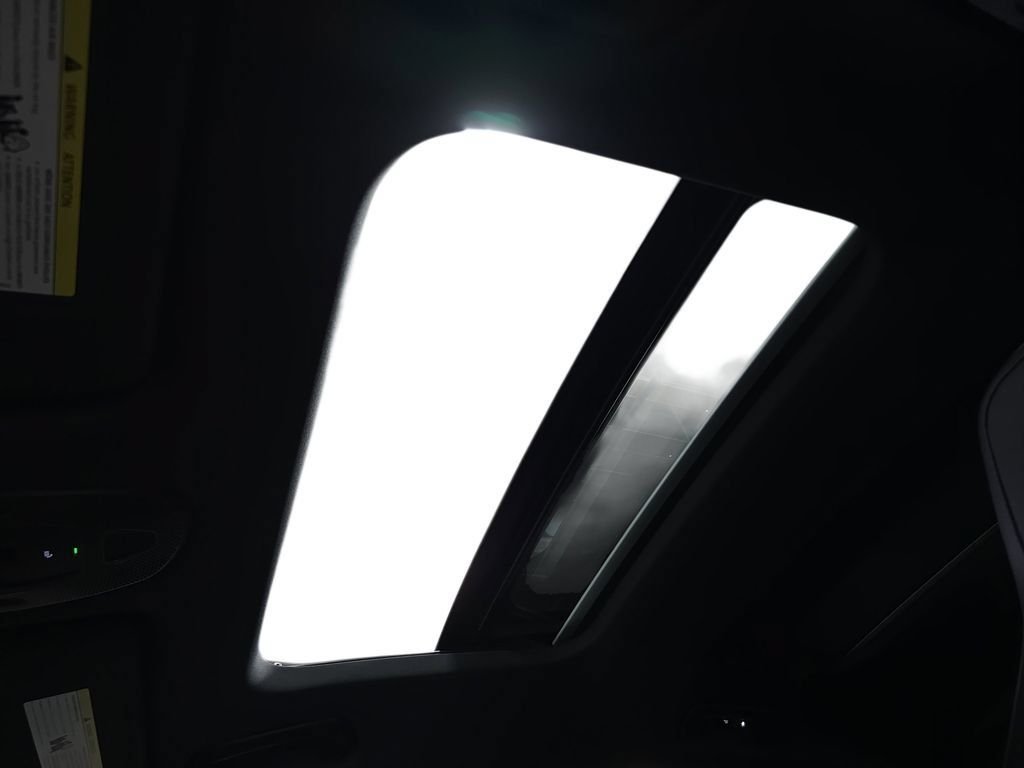 Certified Used 2025 White Porsche  image 27