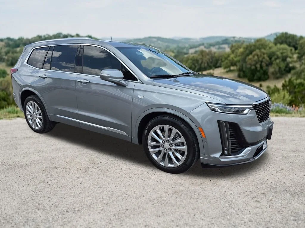 2023 Cadillac XT6 Premium Luxury Auto's photo