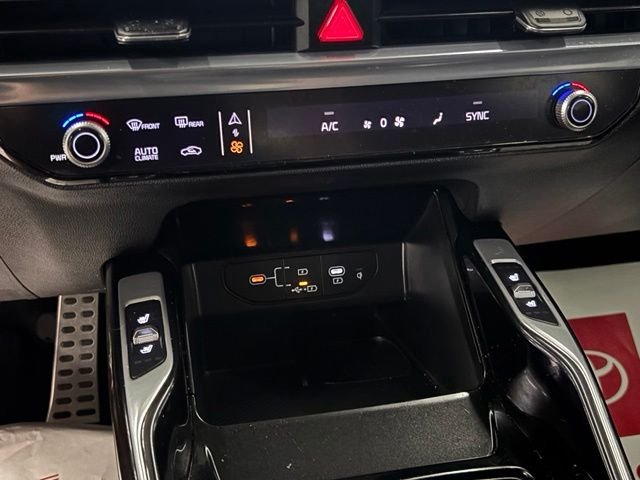Used 2025 Gray Kia SX image 30
