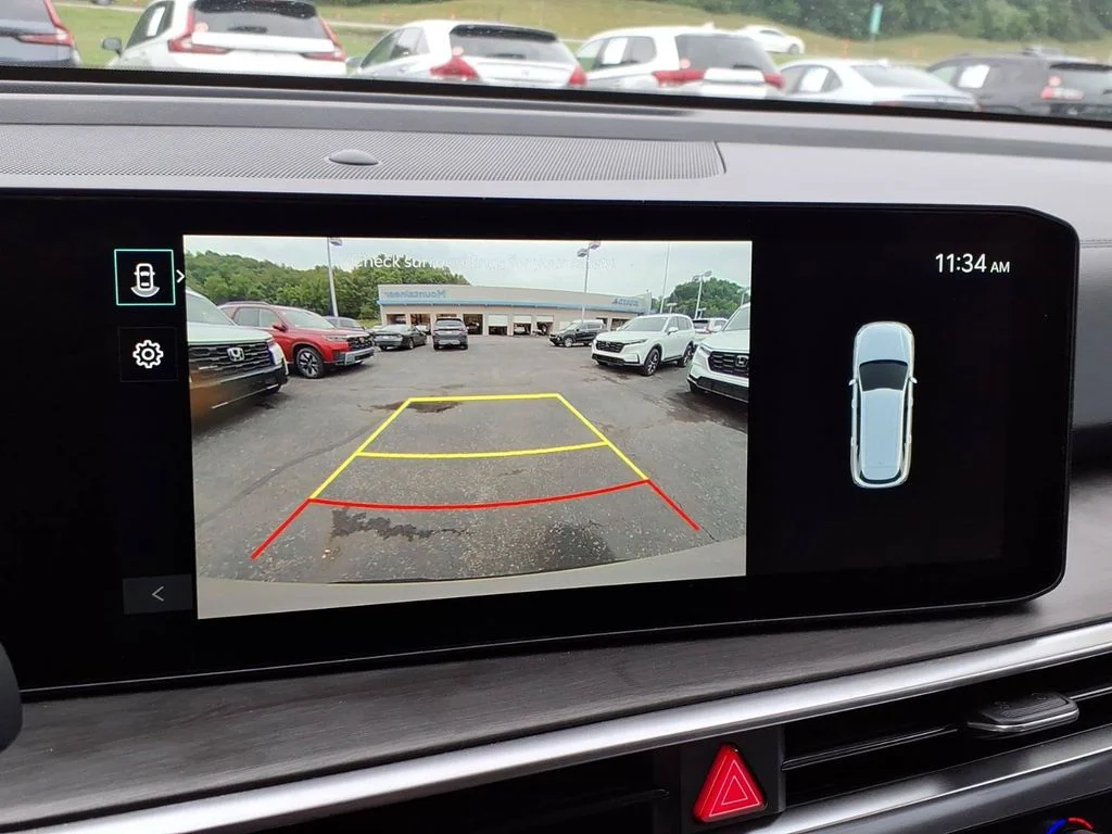 Used 2025 Brown Kia X-Line EX image 28