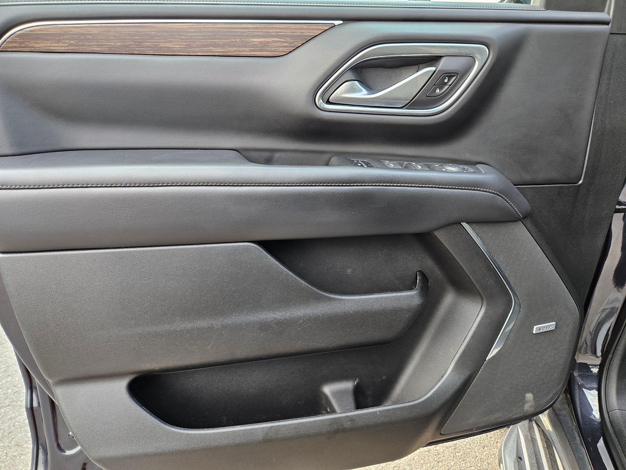 Used 2022 Dark Ash Metallic Chevrolet High Country image 12