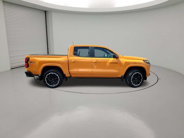 2026 Chevrolet Colorado Z71 - Photo 8