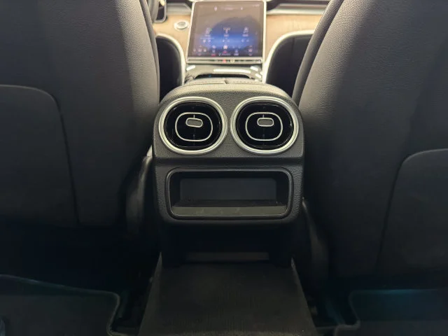 Used 2022 White Mercedes-Benz C 300 image 40