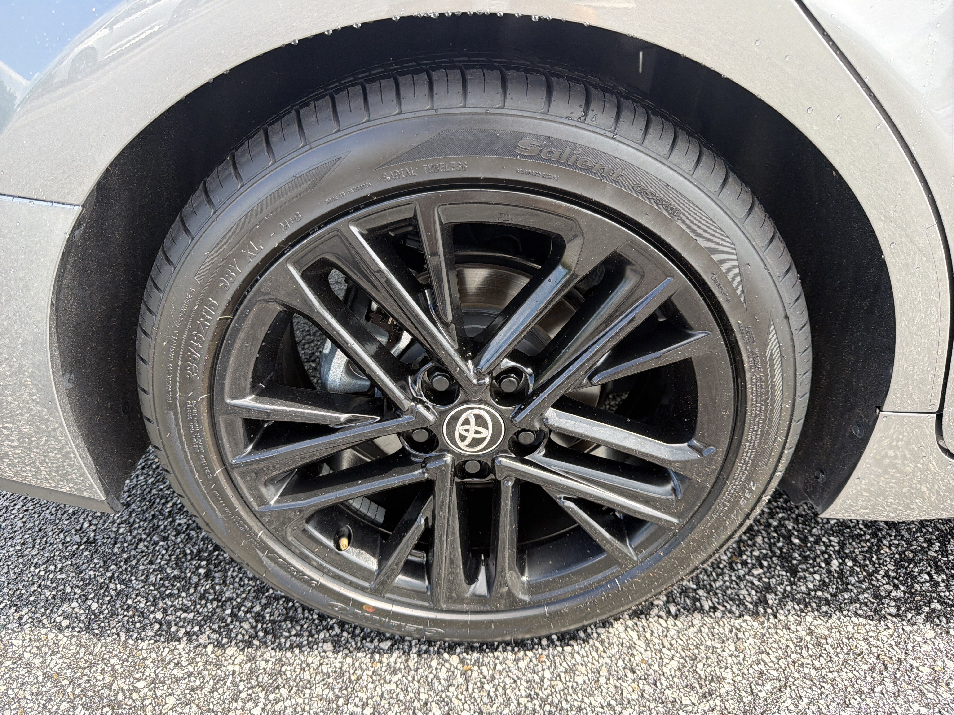 Certified Used 2025 Heavy Metal Toyota SE image 27
