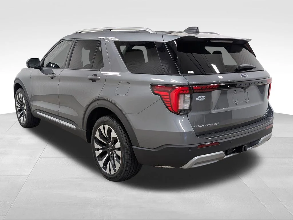 New 2026 Carbonized Gray Metallic Ford Platinum™ image 25