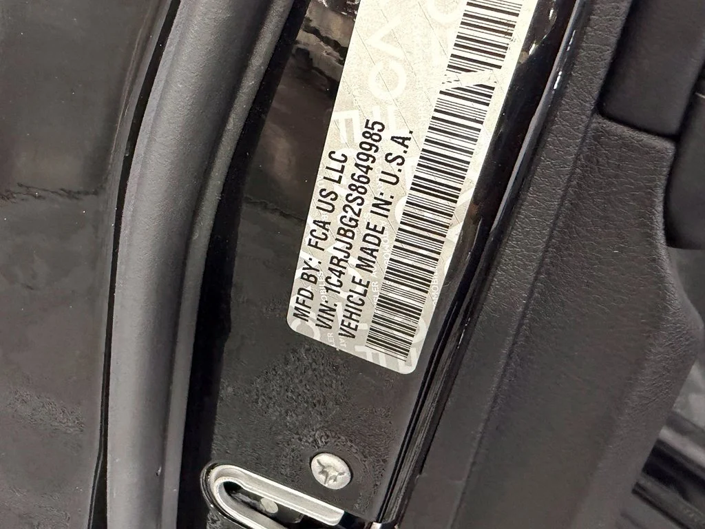 Used 2025 Black Jeep Limited image 24