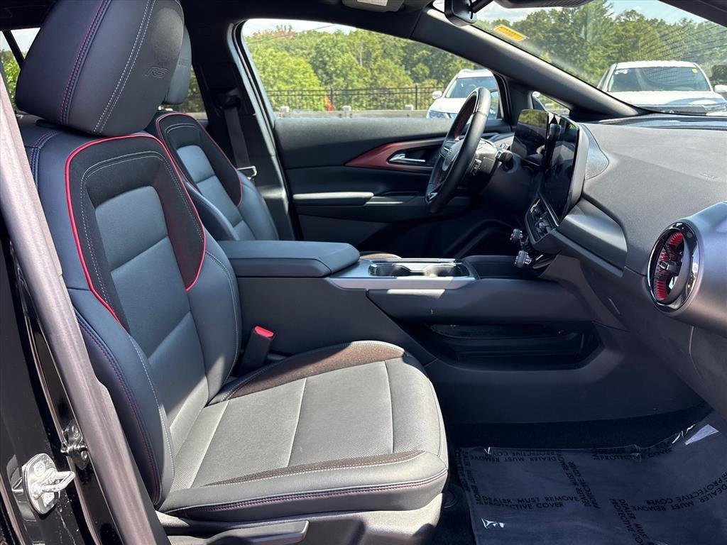 2024 Chevrolet Equinox EV Launch Edition - Photo 28
