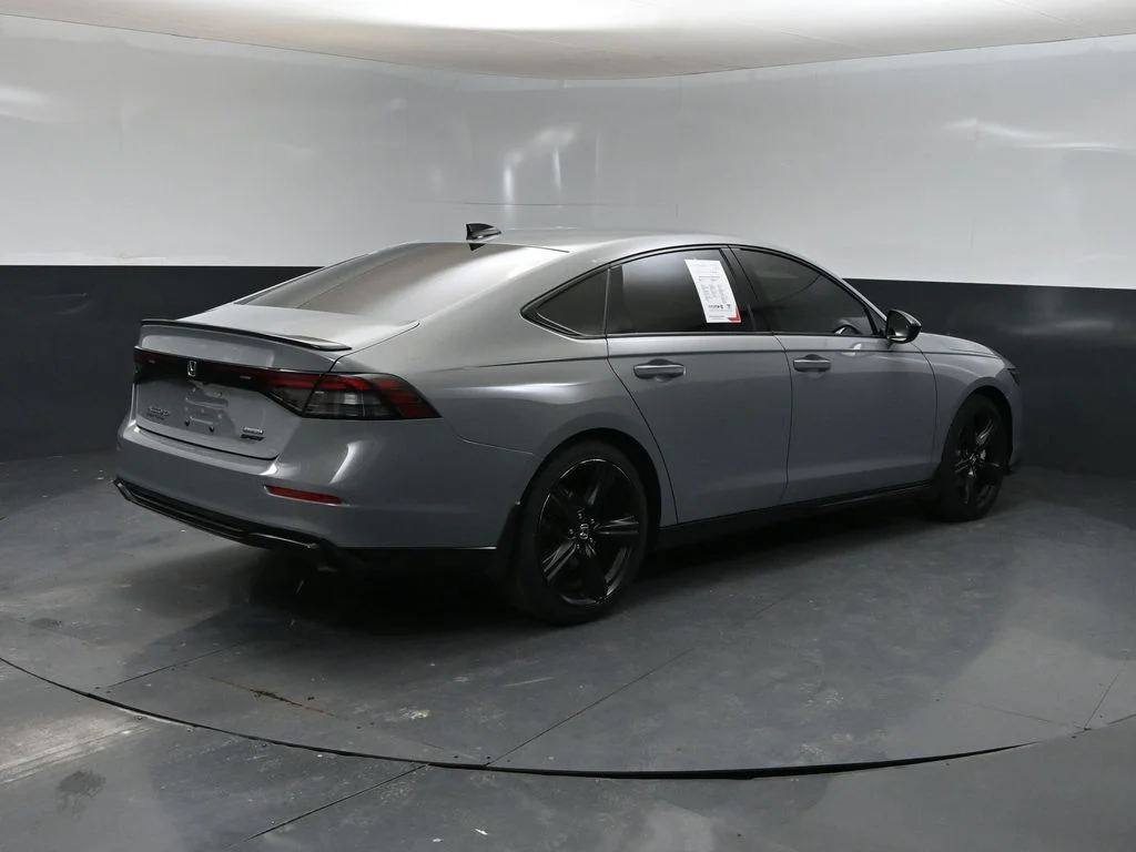 Used 2023 Gray Honda Sport-L image 4