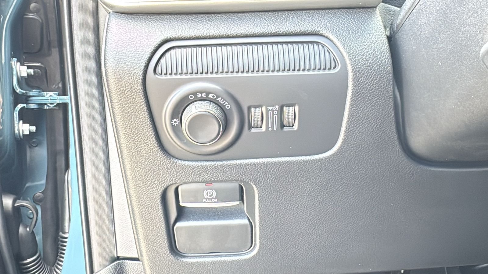 New 2026 Steel Blue Exterior Paint Jeep Limited Altitude image 22