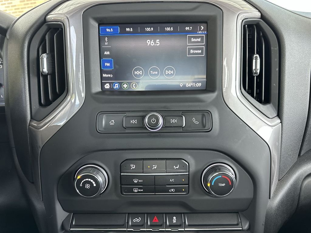 Used 2020 White Chevrolet Custom image 13