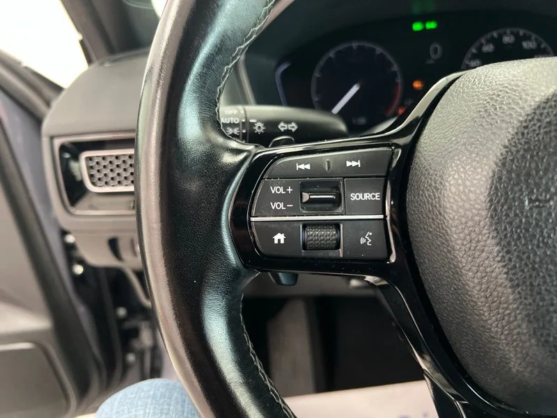 Used 2023  Honda Sport image 22