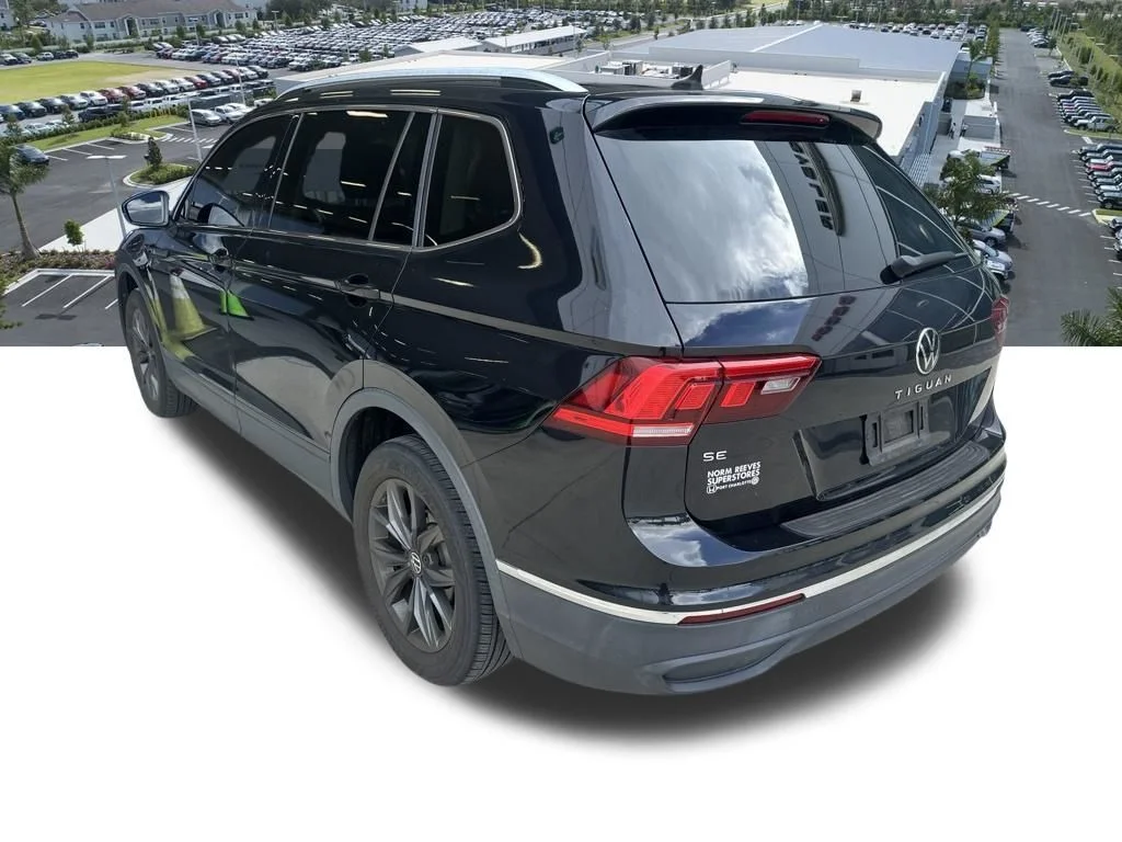 Used 2023 Black Volkswagen 2.0T SE image 4