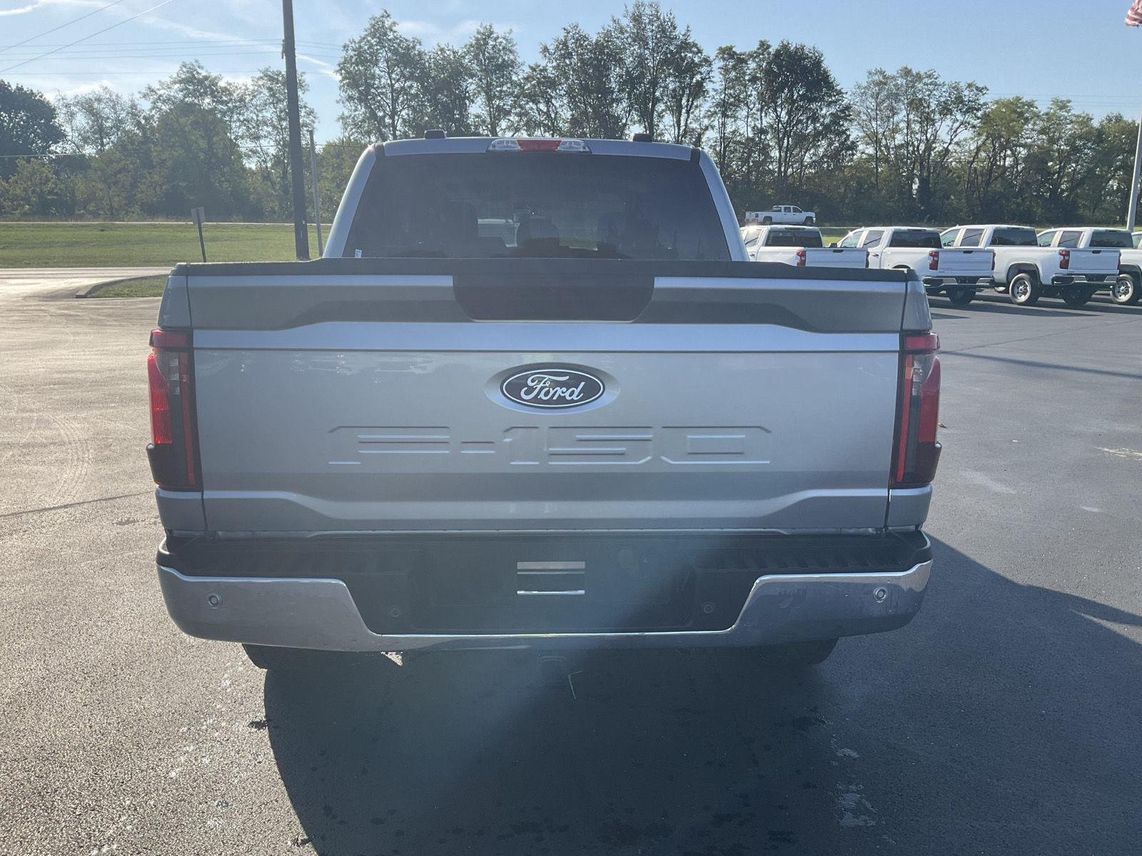 Used 2025 Iconic Silver Metallic Ford XLT image 7