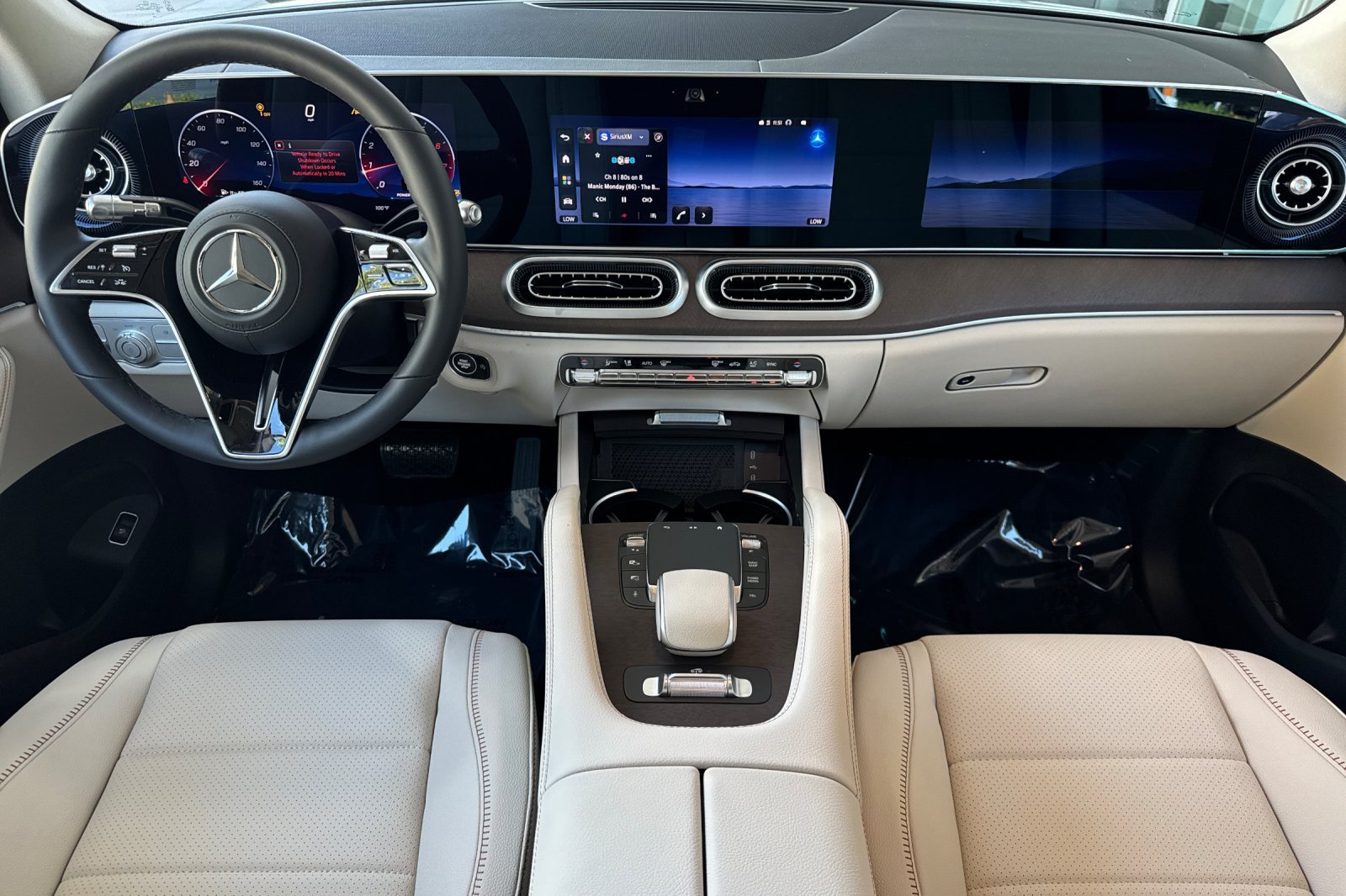New 2027 Polar White Mercedes-Benz GLS 450 image 2