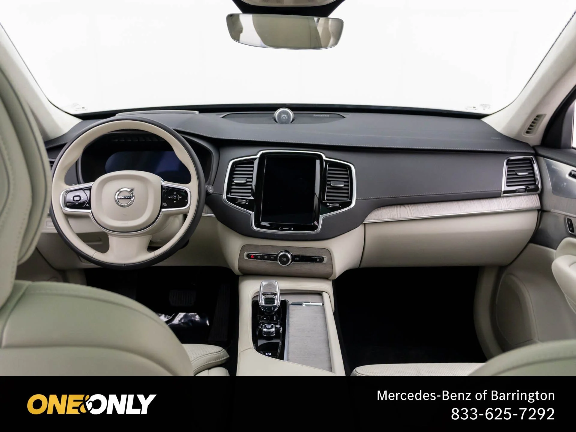 Used 2024 Silver Volvo Ultimate image 10