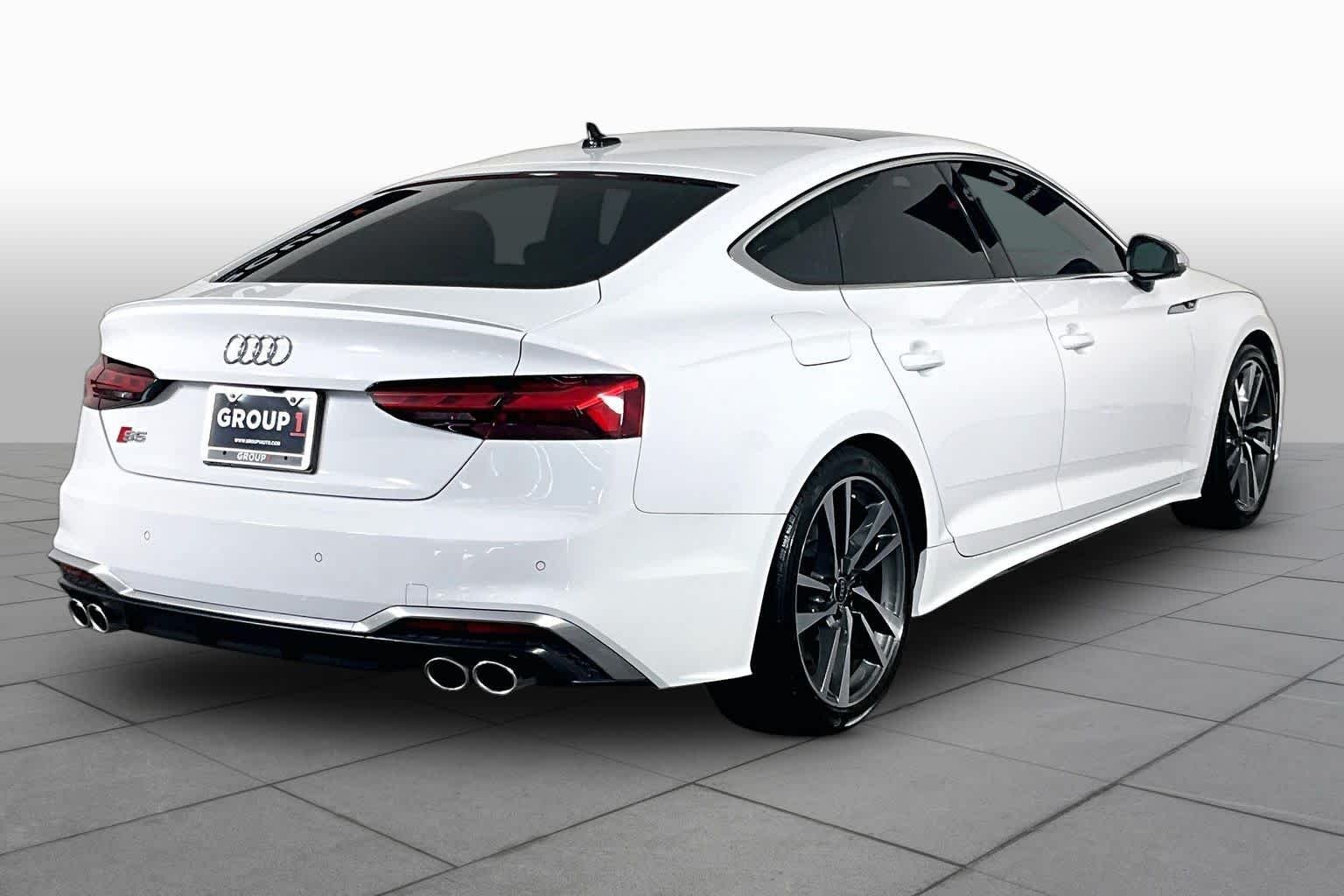 Used 2024  Audi Premium Plus image 12