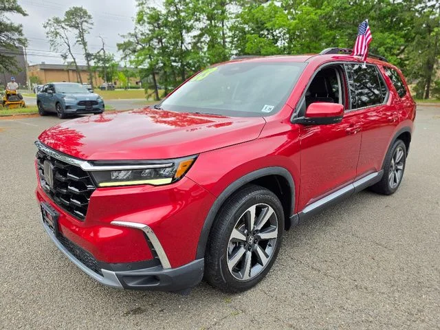 2023 Honda Pilot Elite AWD's photo