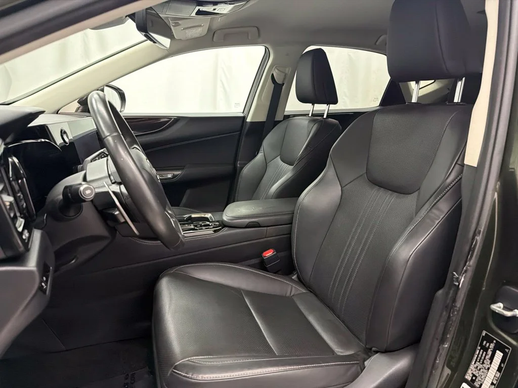 Used 2022 Green Lexus 250 Base image 14