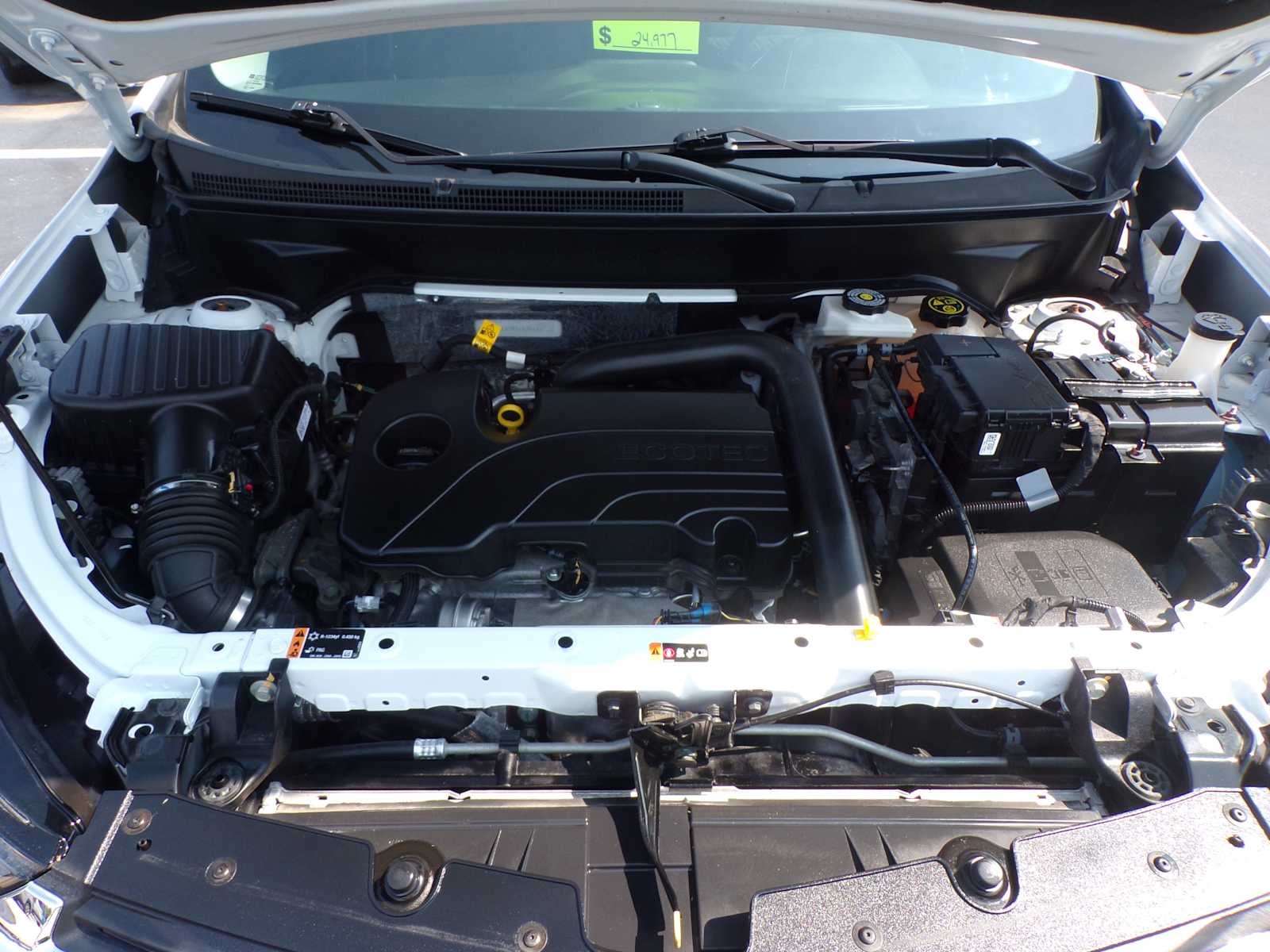 Used 2024 Summit White Chevrolet LT image 23