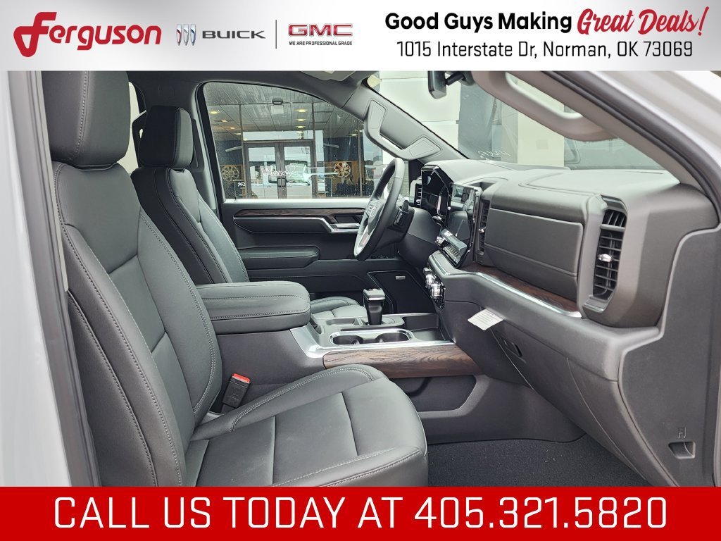 2026 GMC Sierra 1500 SLT - Photo 38