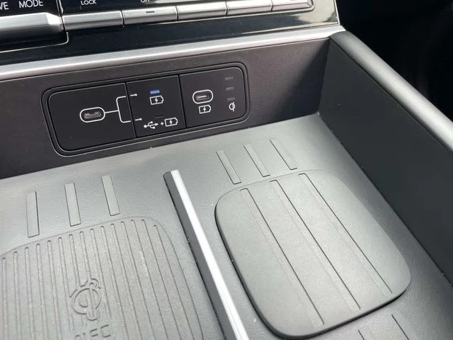 Certified Used 2026 White Hyundai SEL image 30