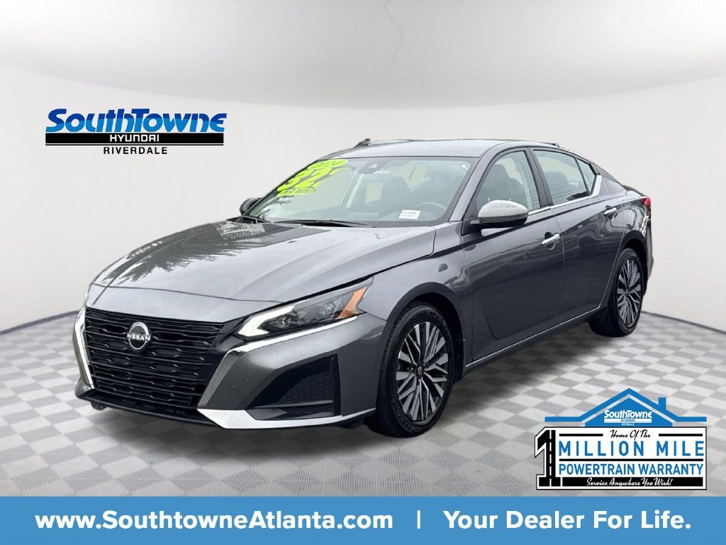 2024 Nissan Altima SV