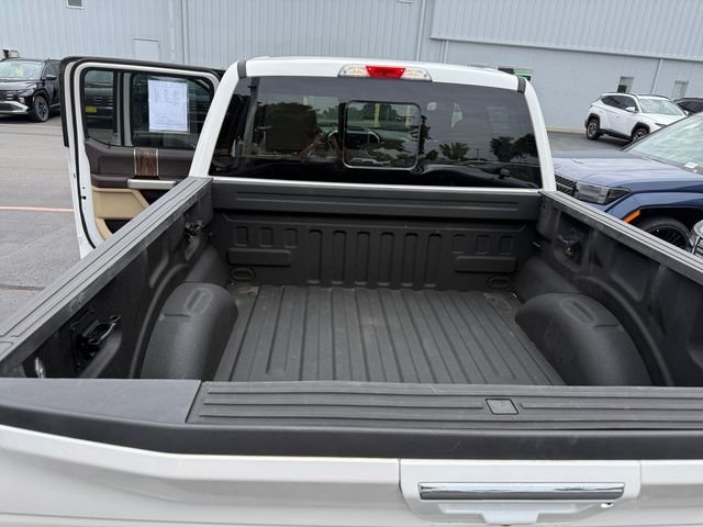 Used 2019 White Ford Lariat image 16