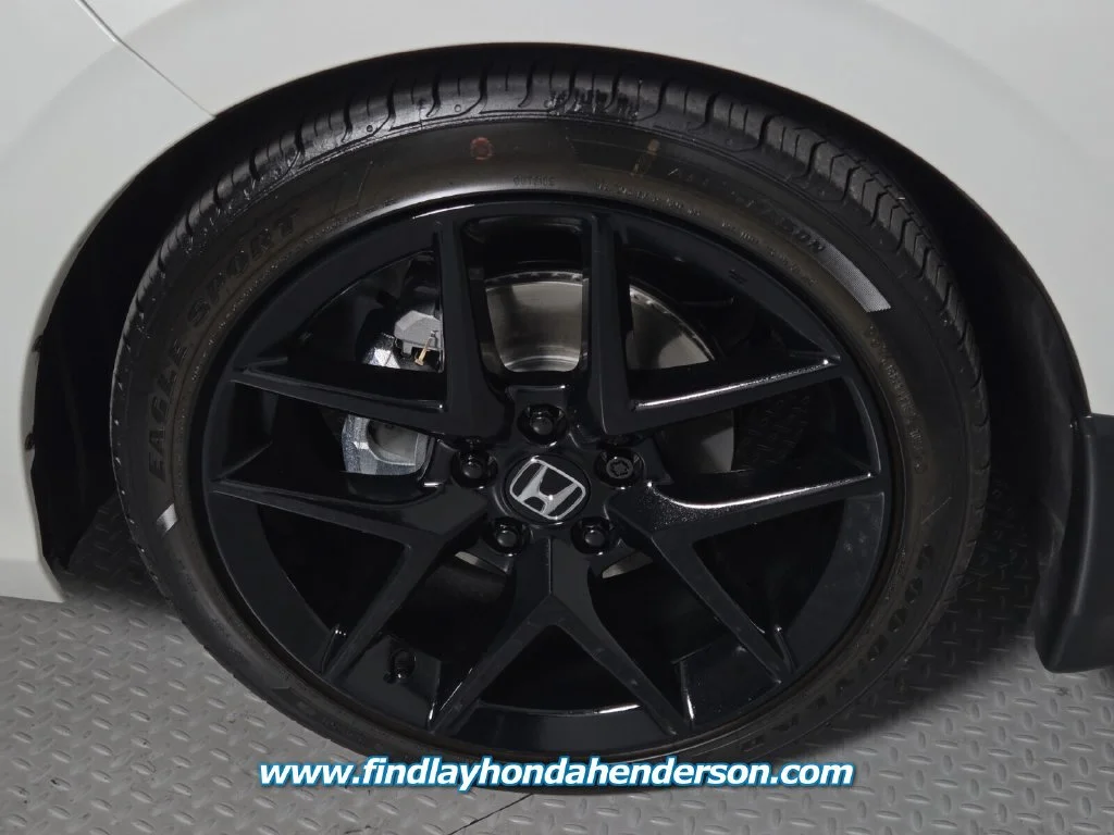 Certified Used 2026 Platinum White Pearl Honda Sport image 9