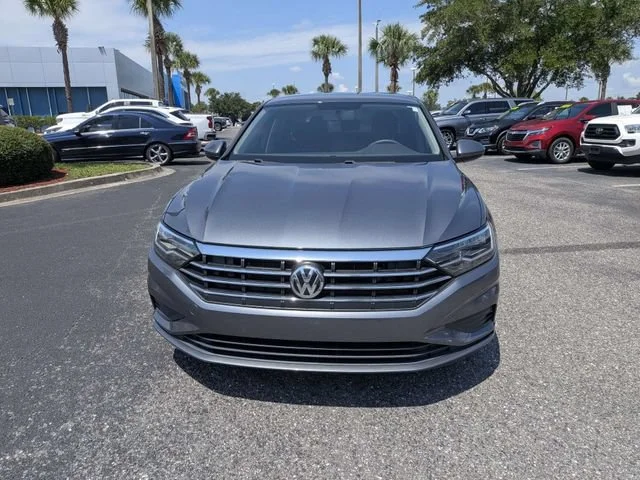Used 2021  Volkswagen S image 8