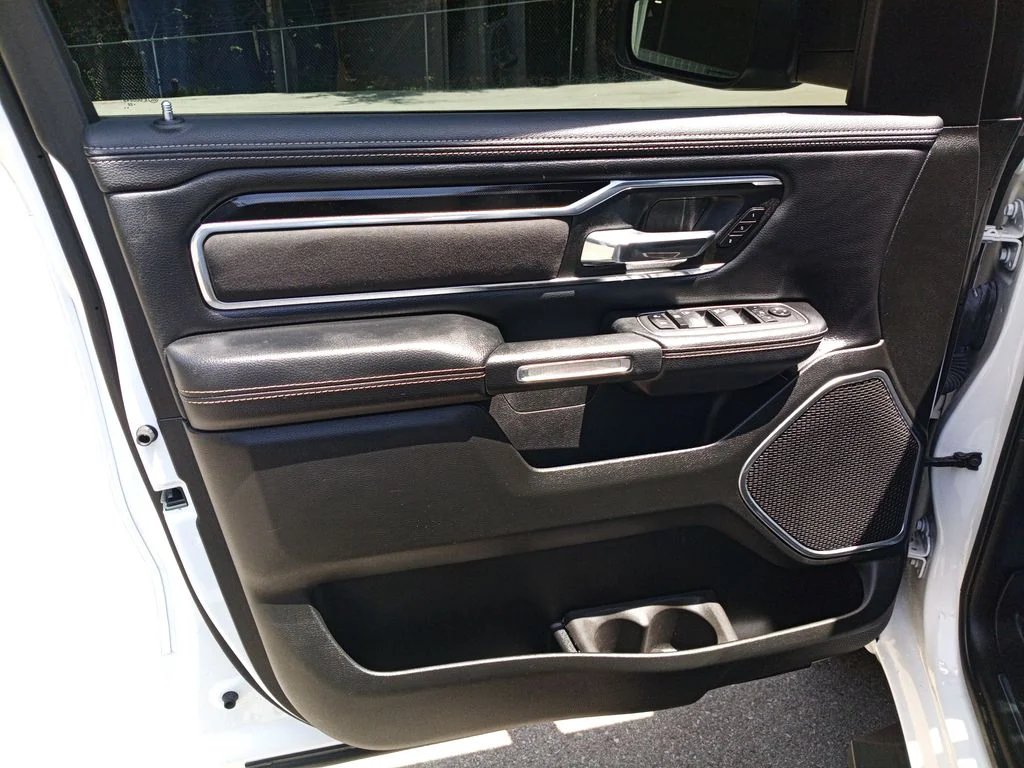 Used 2022 White Ram Laramie image 12