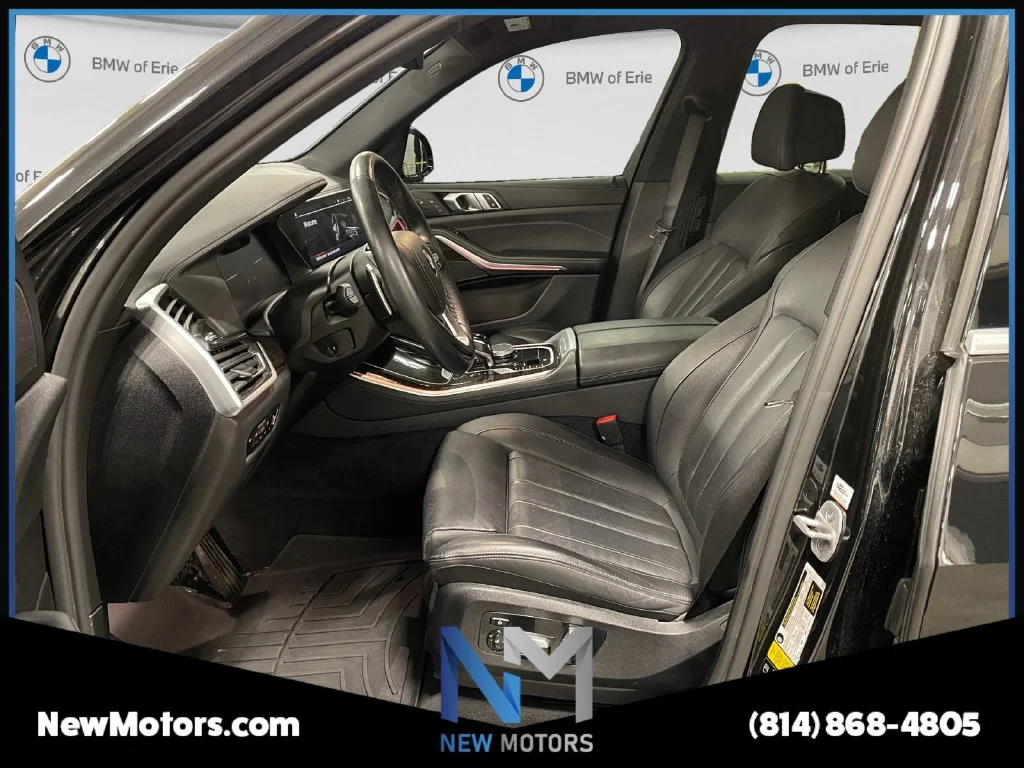 Used 2021 Black Sapphire Metallic BMW xDrive40i image 9