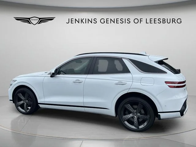 Used 2025 White Genesis 3.5T Sport image 8