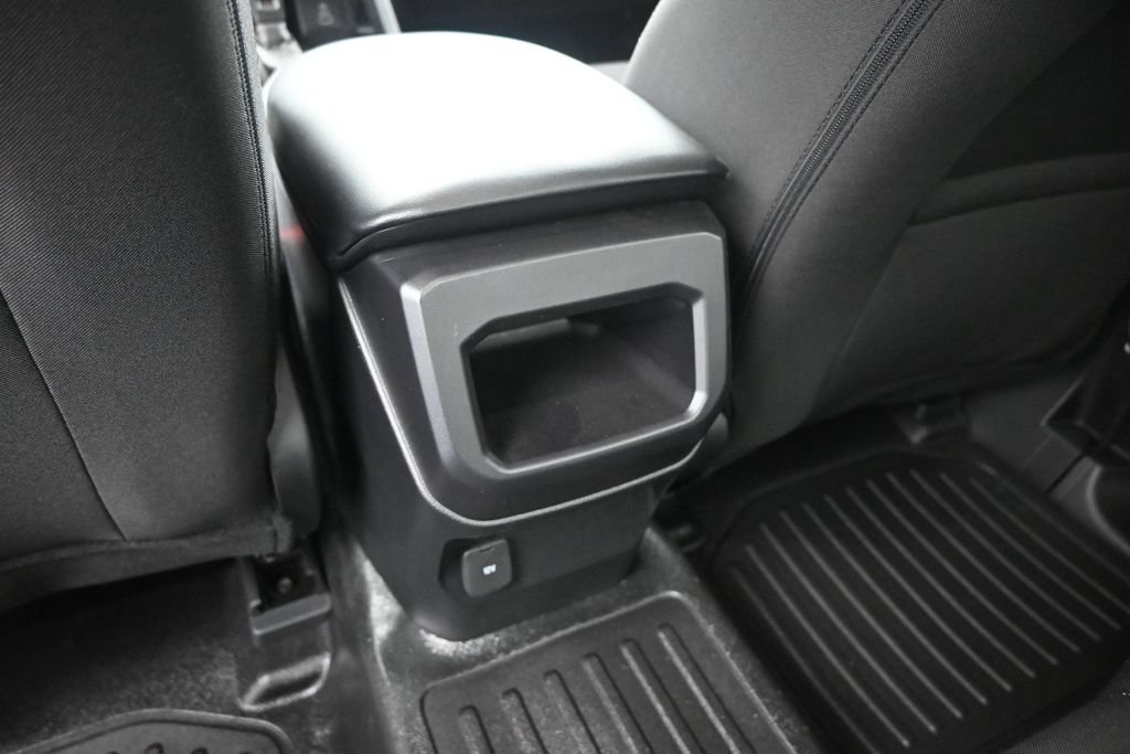 New 2026 Shadow Black Ford XL image 17