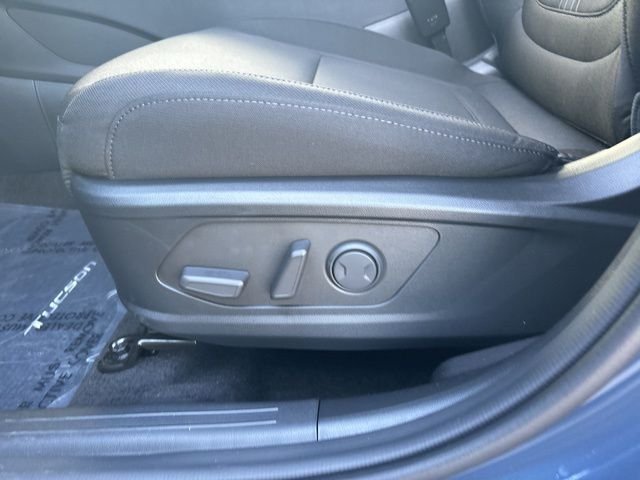 New 2026 Atlantis Blue Hyundai SEL image 13