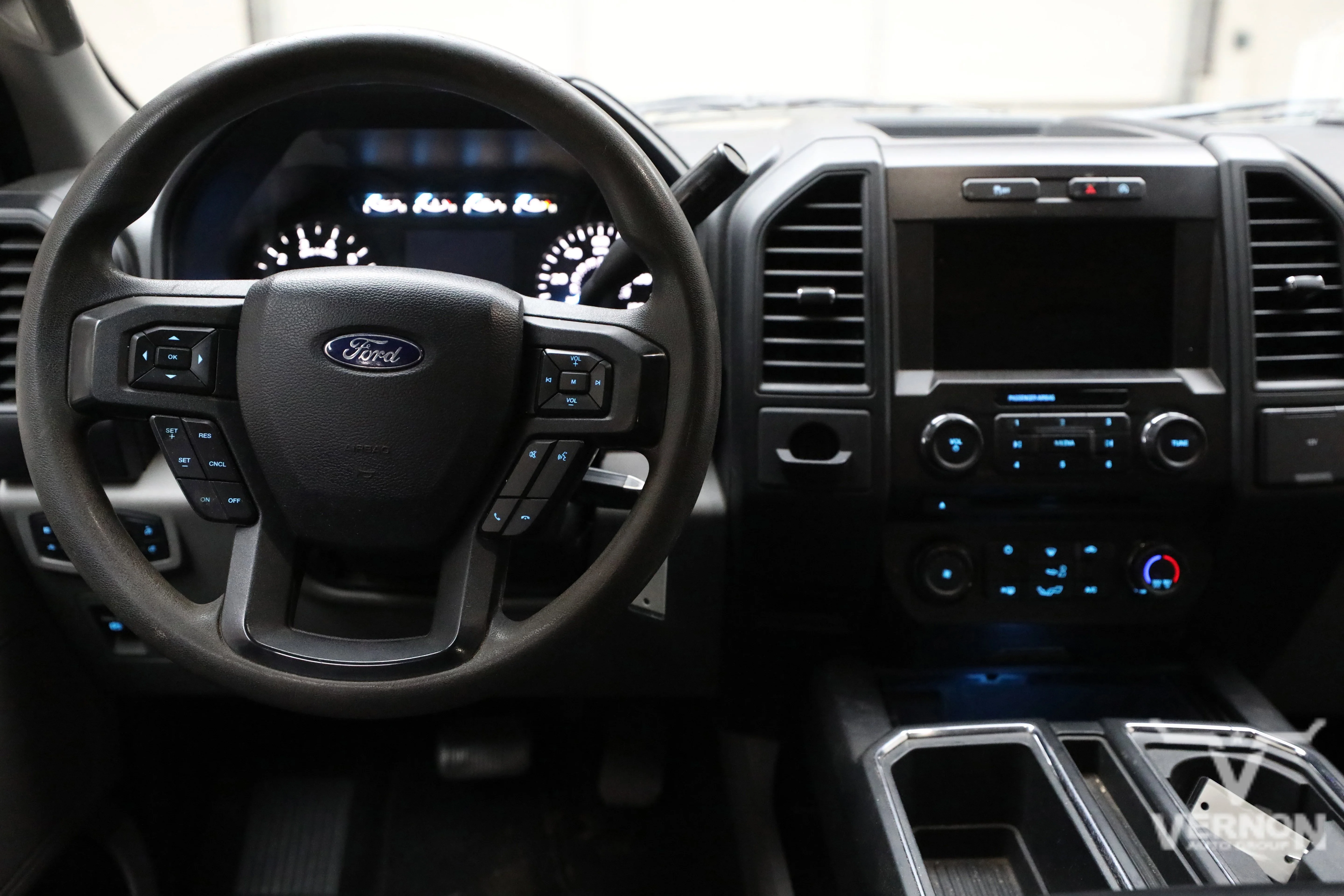 Pre-Owned 2018 Ford F-150 XL STX Crew Cab 2WD